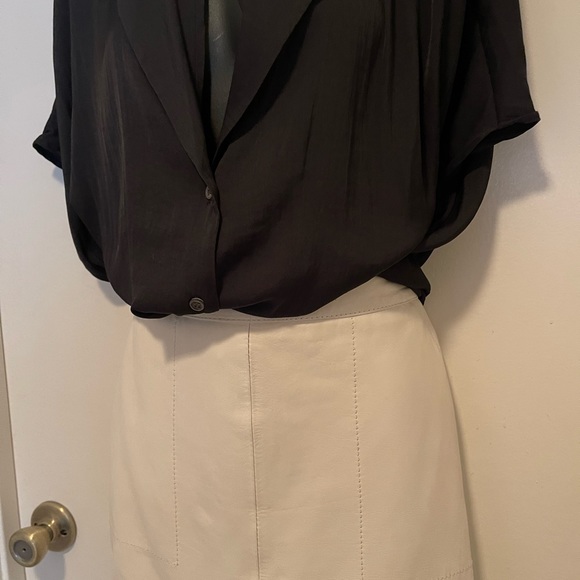 ASOS GENUINE LEATHER HIGH WASIT PENCIL SKIRT - Picture 5 of 9